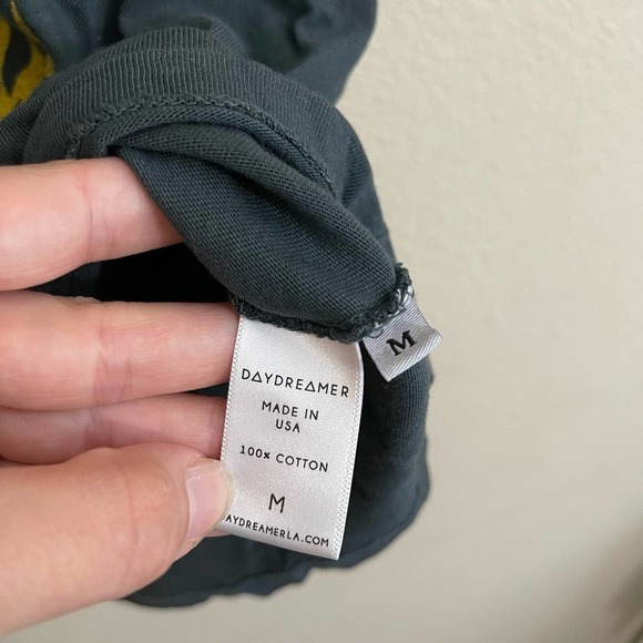 Daydreamer Dreamers American Tour 1976 Reverse Girlfriend Tee Vintage Black M - Picture 11 of 11